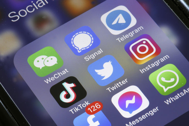 Americans lost $2.1B to social media scams in 2025, data shows