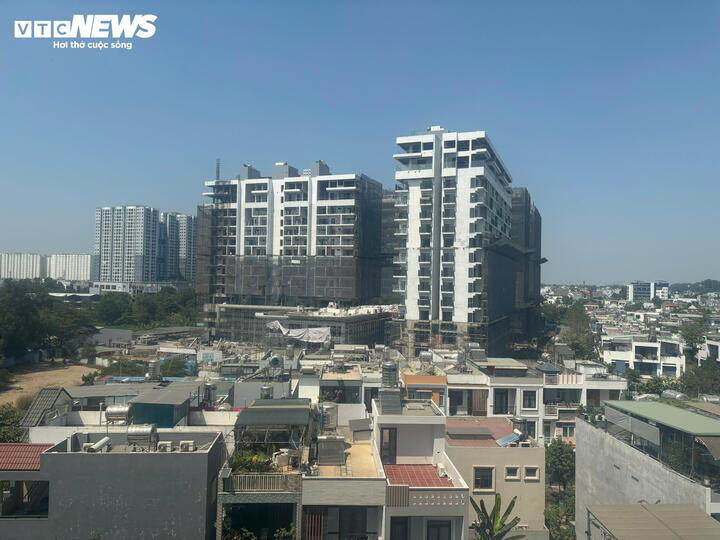 Bất động sản ở khu vực trung tâm tiếp tục duy trì mặt bằng giá cao và đà tăng trưởng ổn định theo năm. (Ảnh minh họa)