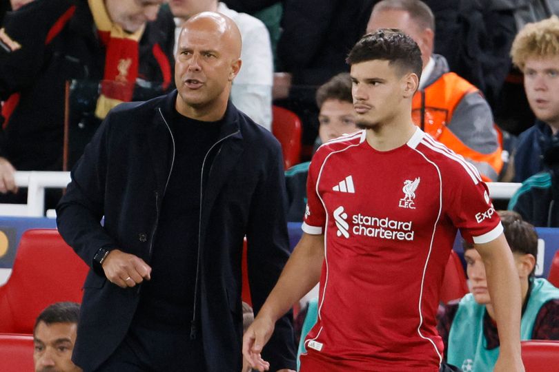 LIVERPOOL, ENGLAND - SEPTEMBER 17: Arne Slot, Manager of Liverpool brings on Milos Kerkez of Liverpool during the UEFA Champions League 2025/26 League Phase MD1 match between Liverpool FC and Atletico de Madrid at Anfield on September 17, 2025 in Liverpool, England. (Photo by Richard Sellers/Sportsphoto/Allstar via Getty Images)