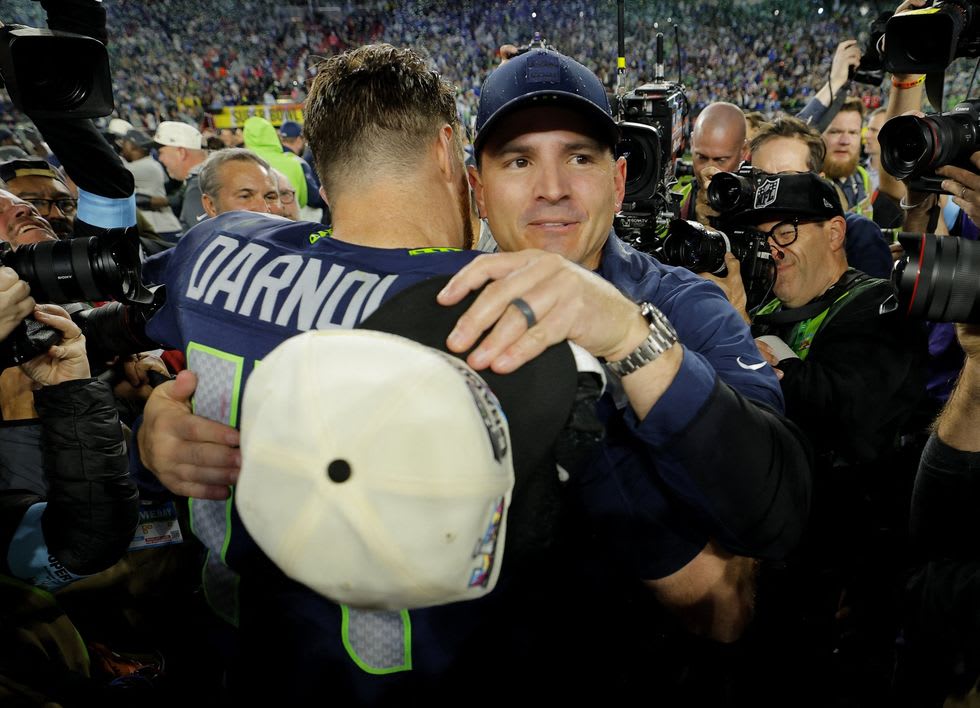 Seattle Seahawks destroy New England Patriots to win Super Bowl after ...