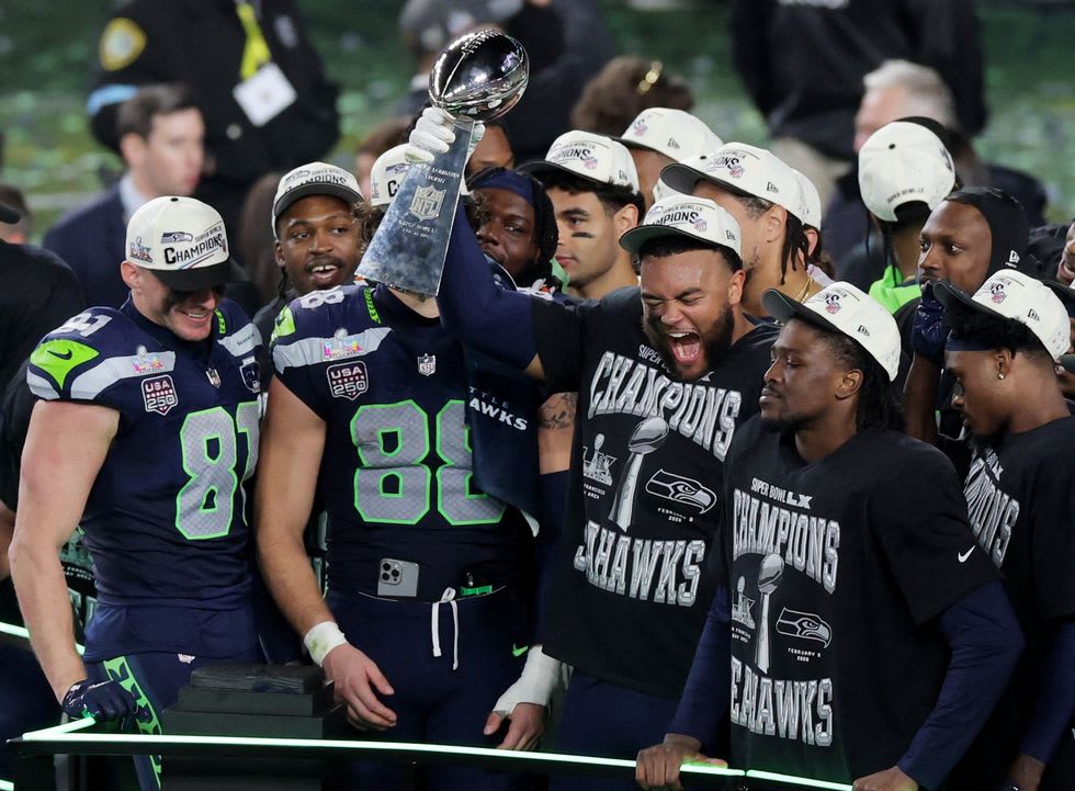 Seattle Seahawks destroy New England Patriots to win Super Bowl after ...