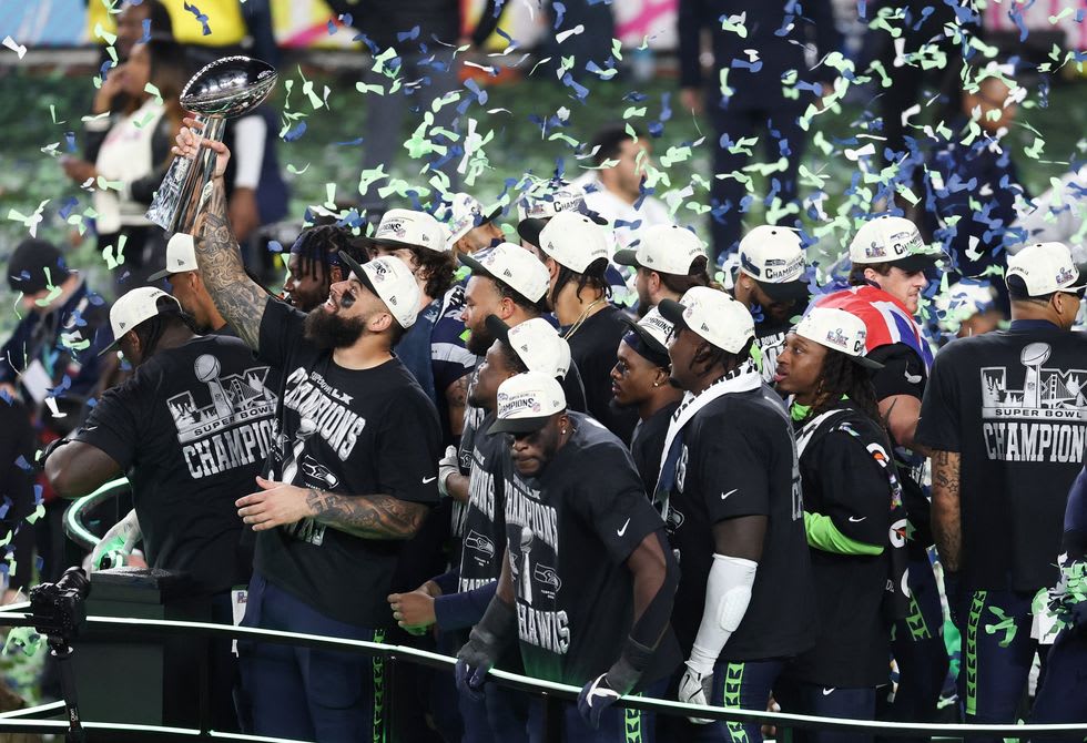 Seattle Seahawks destroy New England Patriots to win Super Bowl after ...