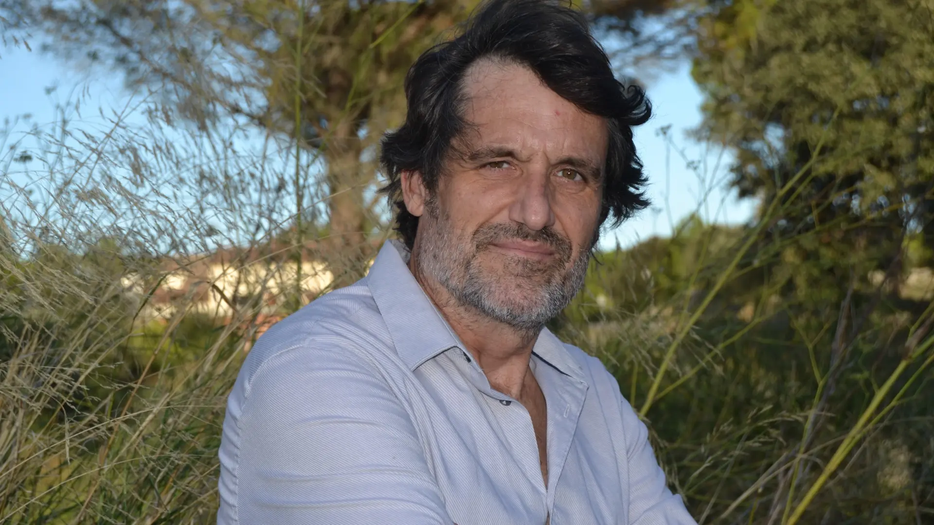 Marc Colell, ganador del Café Gijón con 'Las crines': 