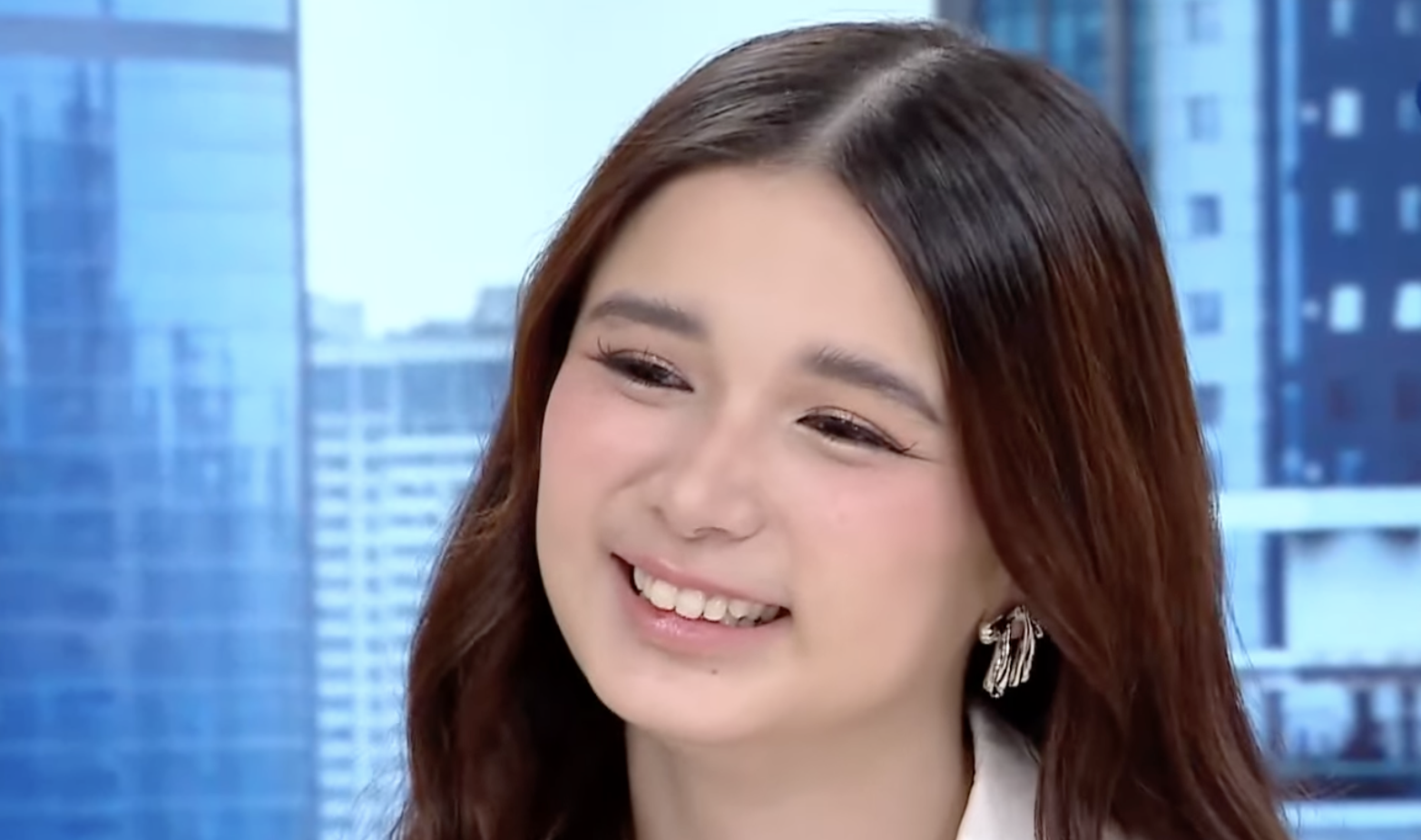 Sofia Pablo talks about relationship status with Allen Ansay 'I'm