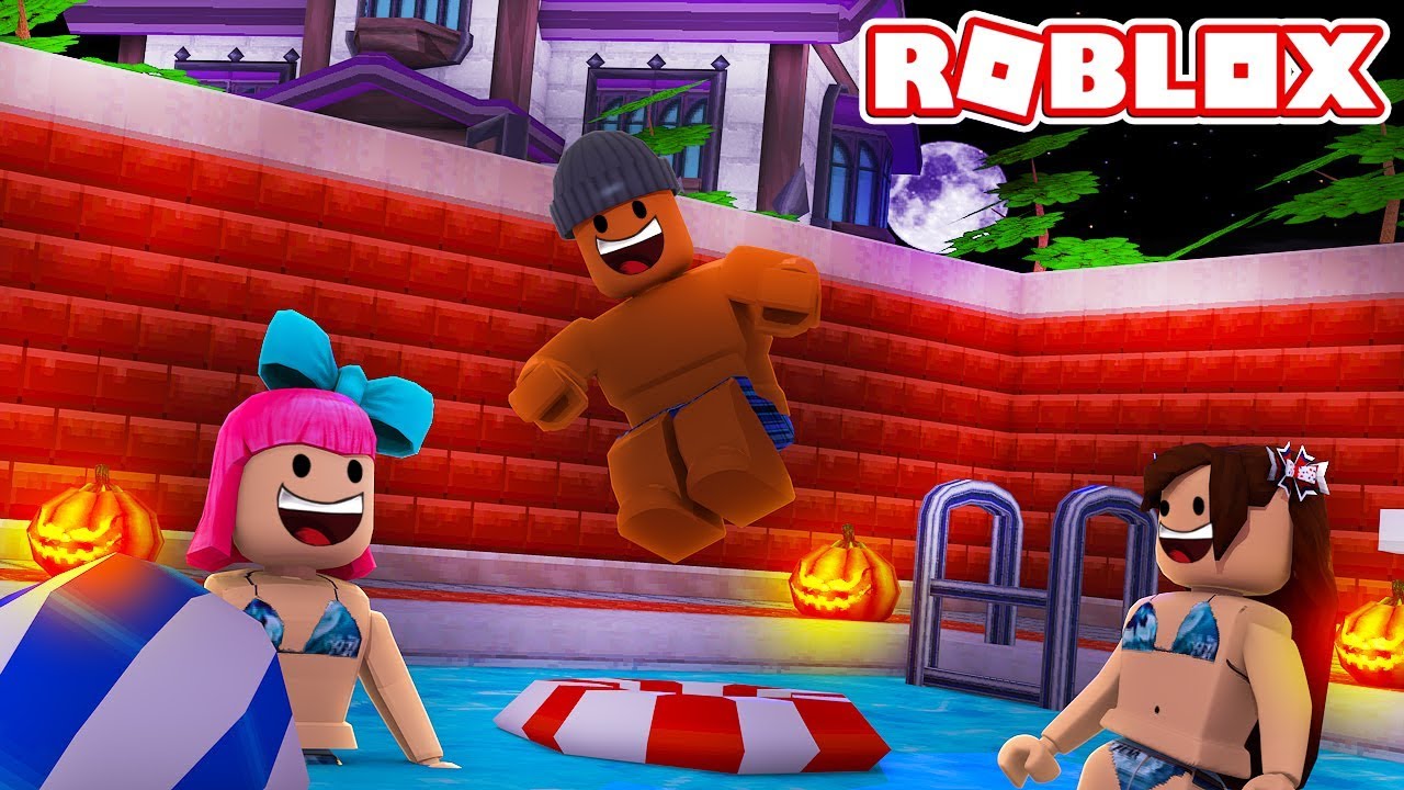 A look inside the Roblox Halloween pool party
