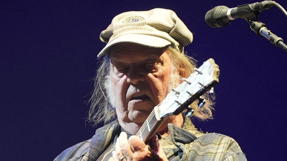 Blow to new music festival as Neil Young pulls out<br><br>