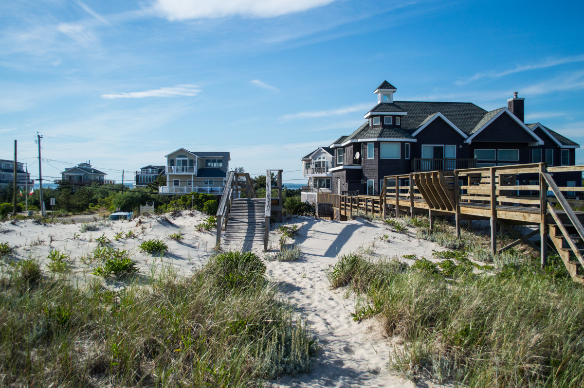 How much does a 'Summer House' actually cost? The price of Hamptons ...