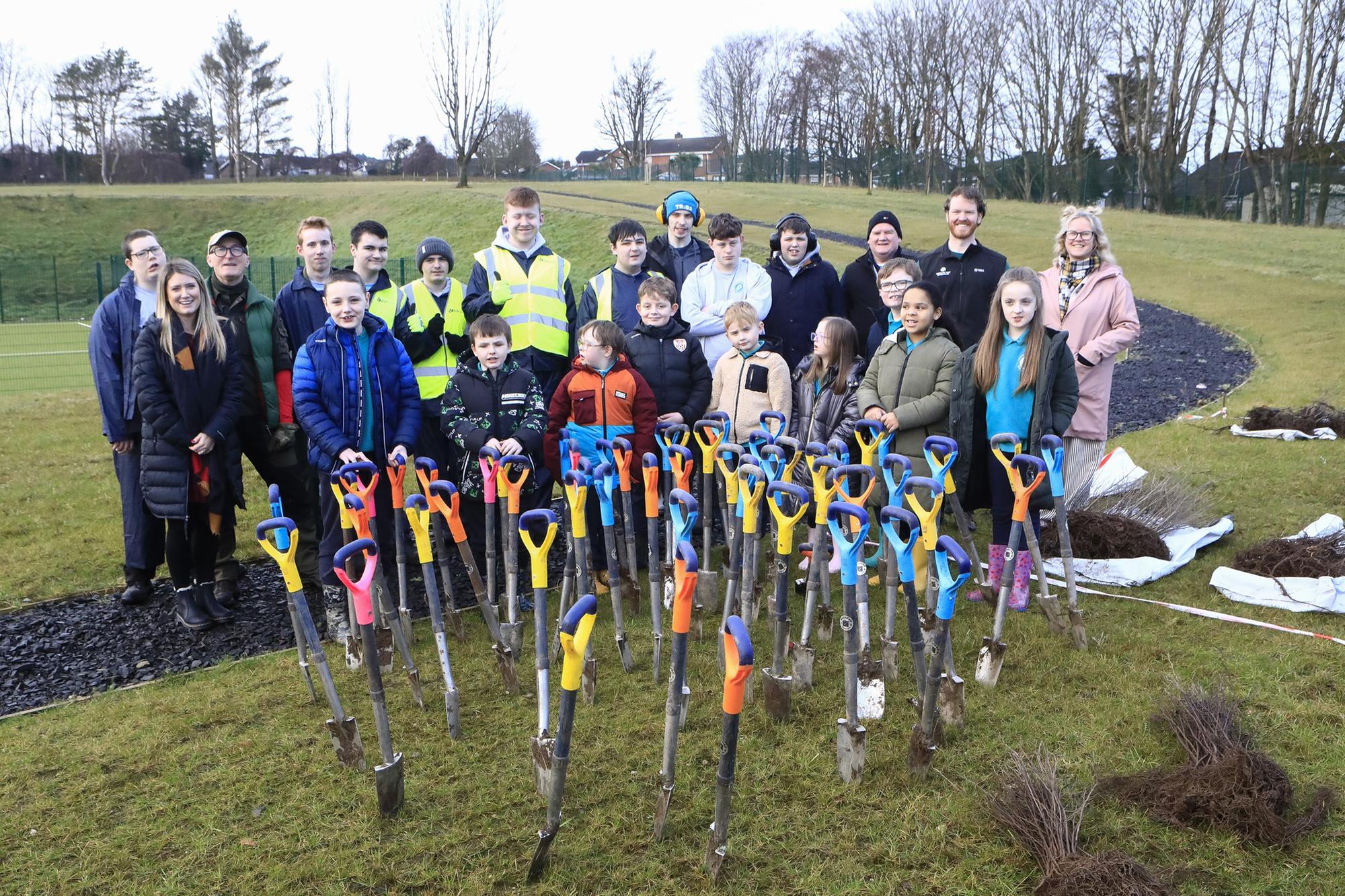 29 great photos as Derry schools get digging with the People's Peace ...