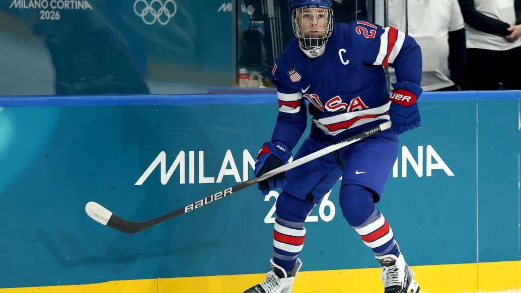 Knight ties US Olympic goal scoring record