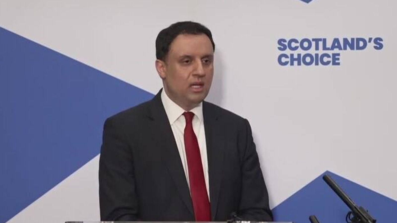 Sky News questions Sarwar over call for PM to resign