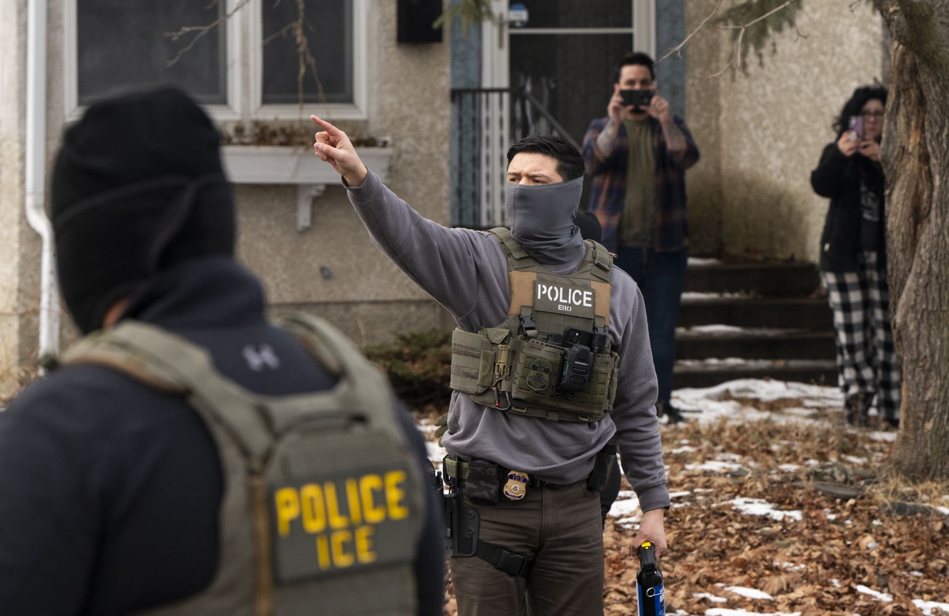 Trump deploys ICE agents in US airports to reduce waiting lines