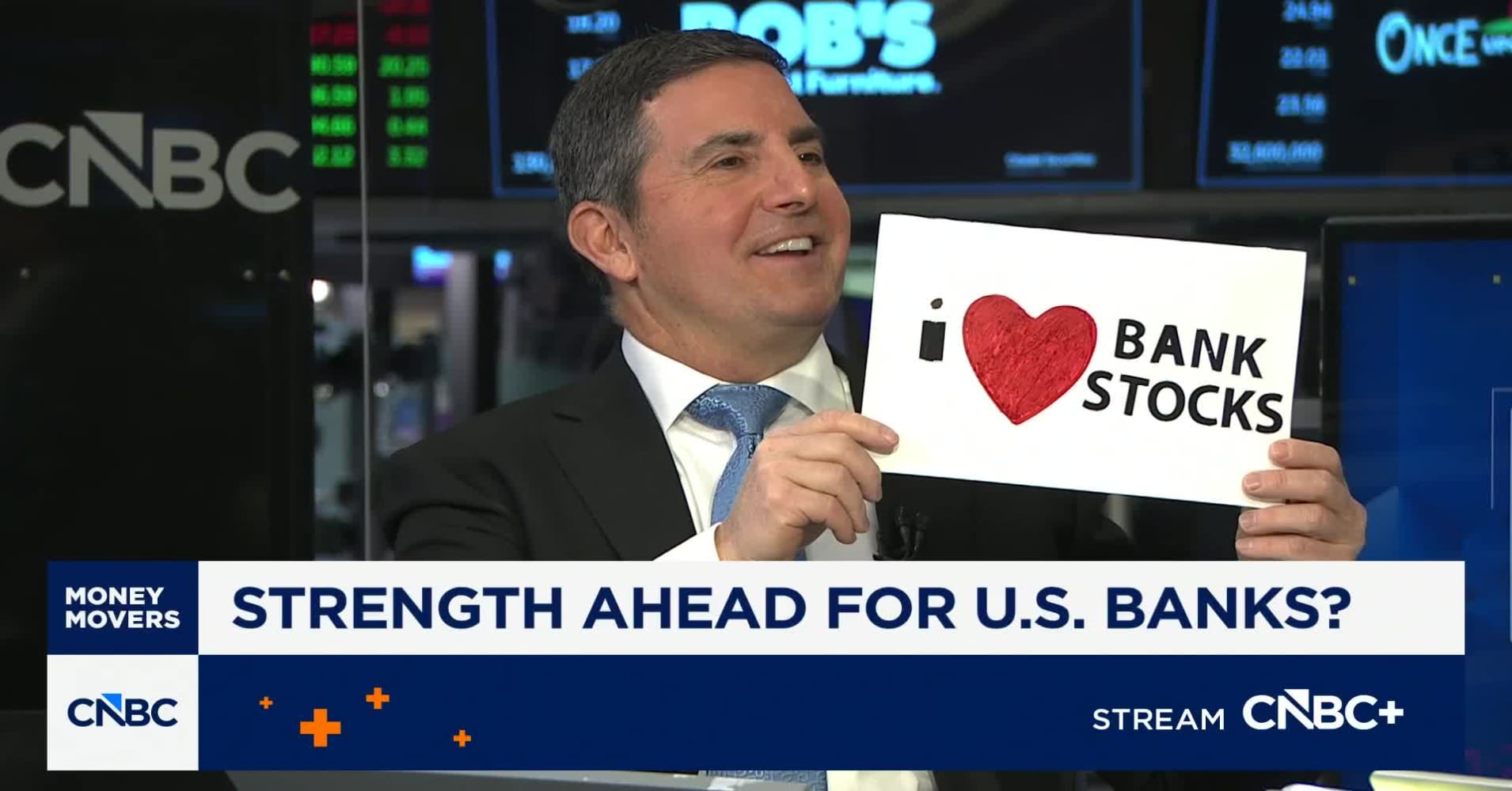 Wells Fargo's Mike Mayo explains why he loves bank stocks