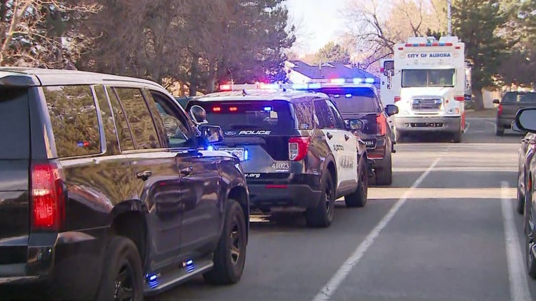 1 in custody after shots fired call at Aurora 55+ community