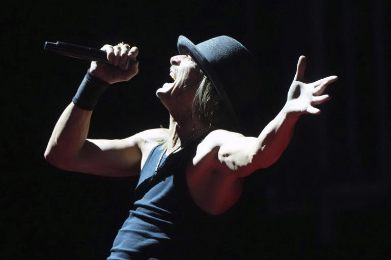 Kid Rock rips Bad Bunny’s Super Bowl halftime show as 'middle finger ...
