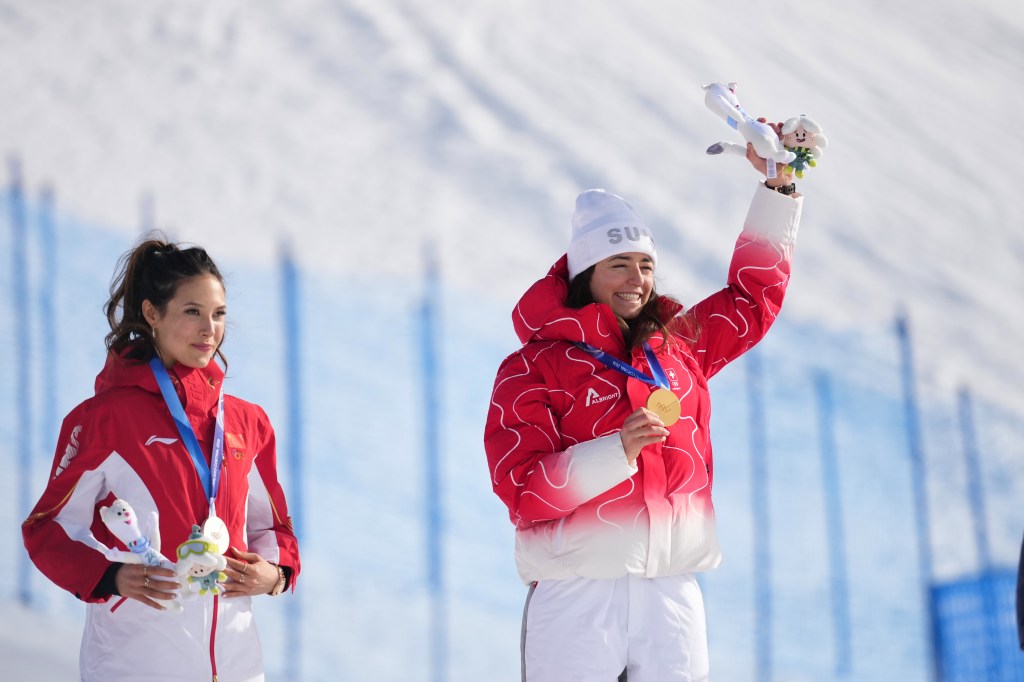 Eileen Gu narrowly denied slopestyle gold after fall on final run at ...