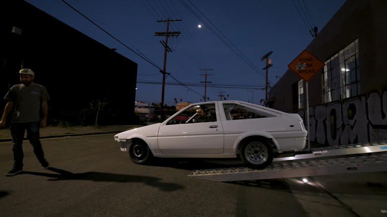 Alibaba will sell you a brand new Toyota AE86 chassis, how dumb an idea ...