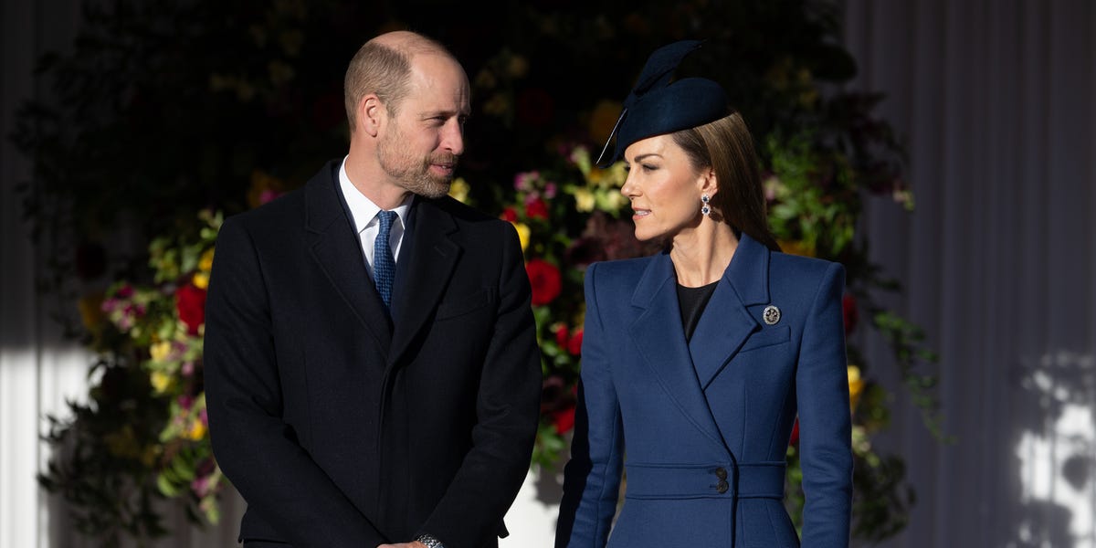 Prince William and Kate Middleton make first statement on Epstein scandal<br><br>