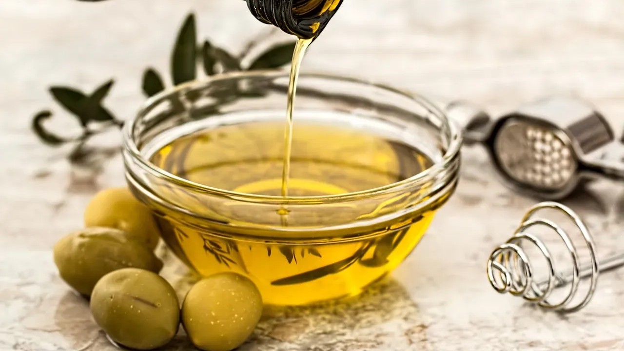 The 5 ‘healthy’ cooking oils that are actually highly processed