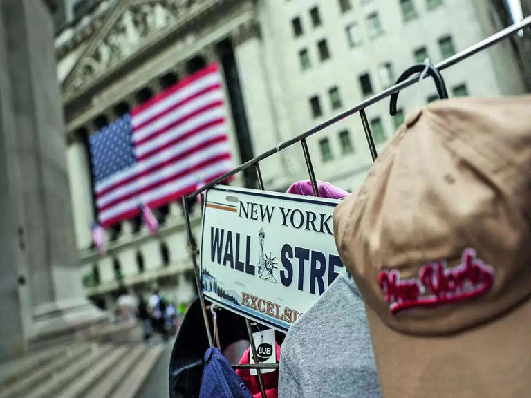 Why the US job market feels stuck even as unemployment stays low