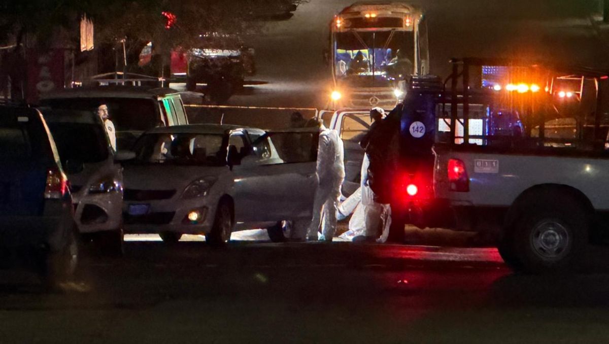 Asesinan a hombre a balazos en su auto en Guadalupe, NL; viajaba ...