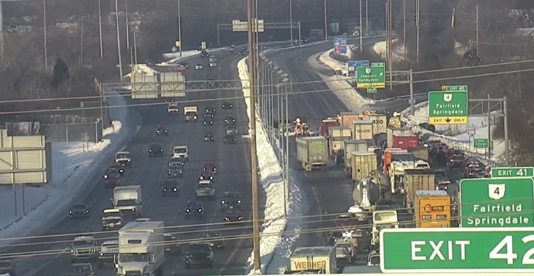 Westbound lanes reopened on I-275 near Springdale after crash