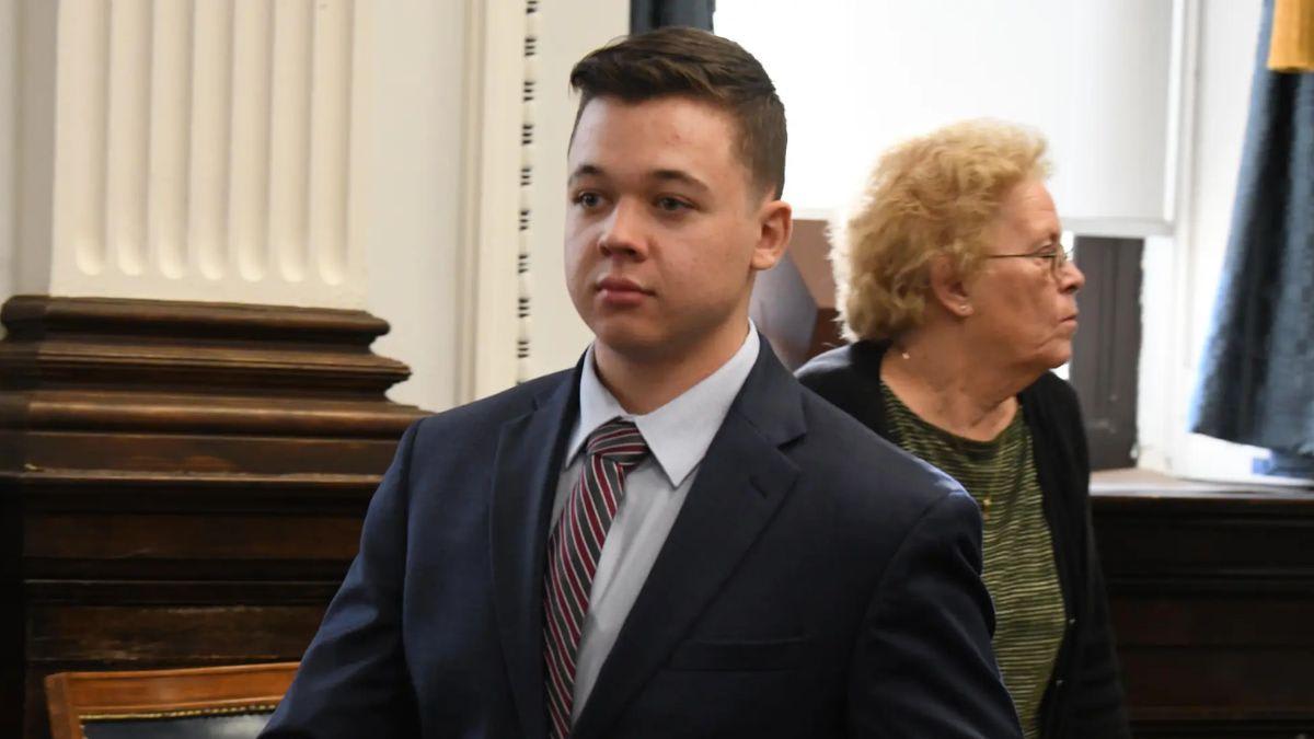 Kyle Rittenhouse urges gun owners to 'carry everywhere' after second ...
