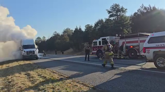 I-75 South reopens in Loudon County after truck fire