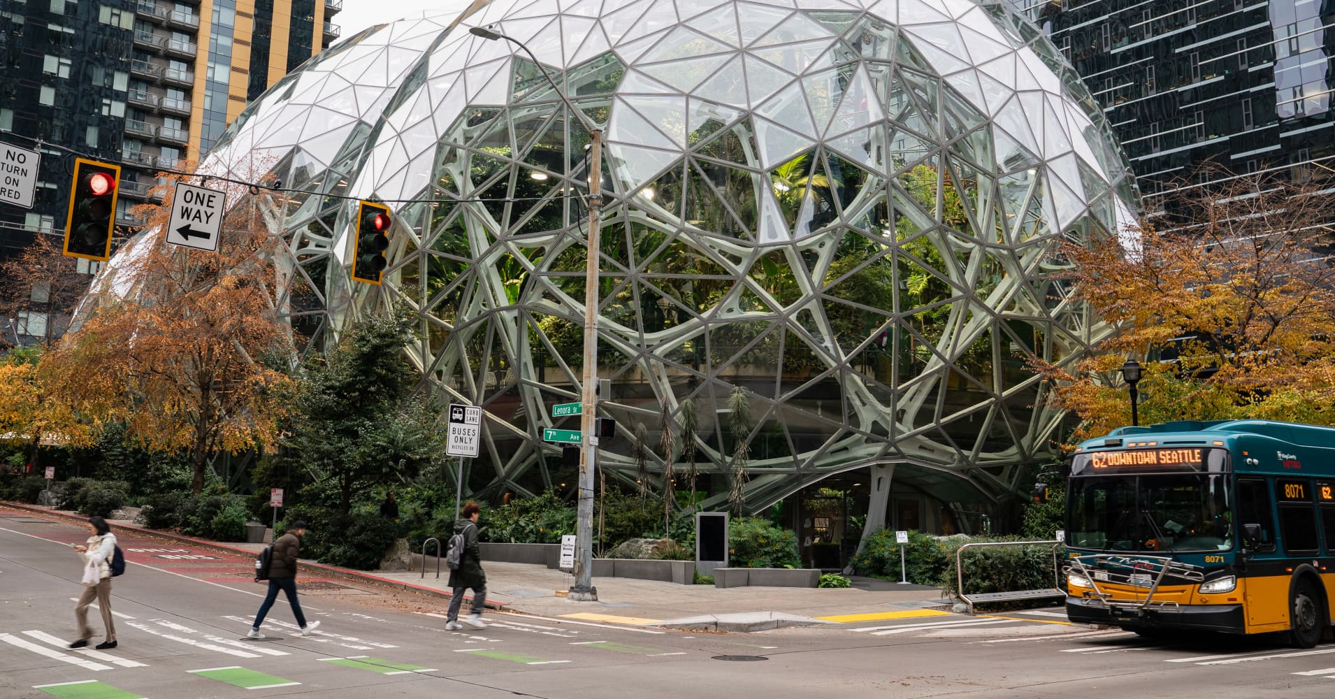 Amazon laying off about 16,000 corporate workers in latest anti ...