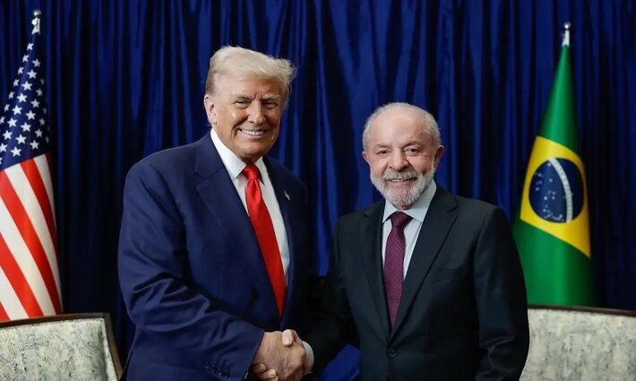 Lula e Trump durante a 47ª Cúpula da Associação de Nações do Sudeste Asiático Foto: Ricardo Stucker/ Presidência