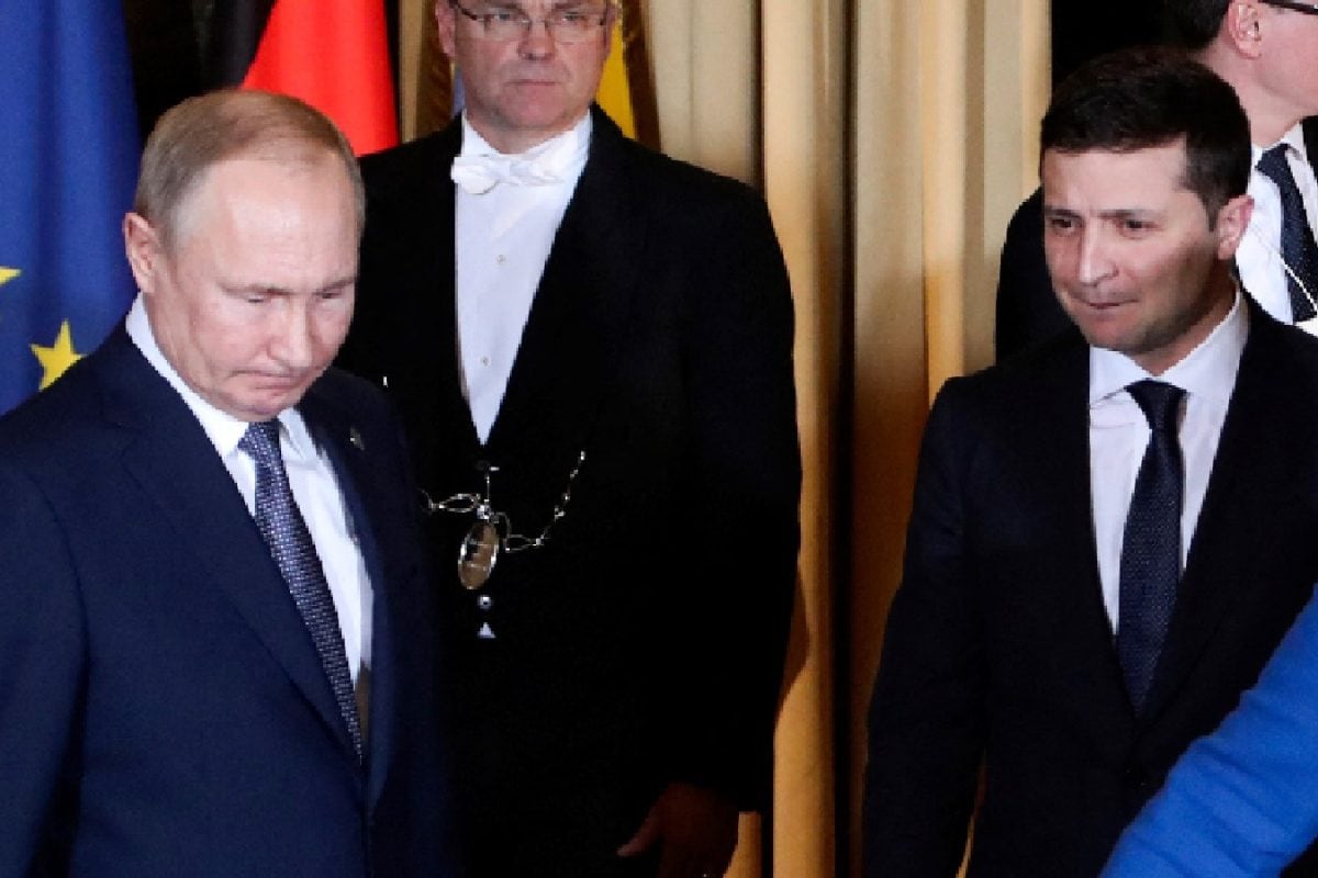 Zelenskyy Proposes Face-To-Face Meeting With Putin, Kremin Says 'Come To Moscow'