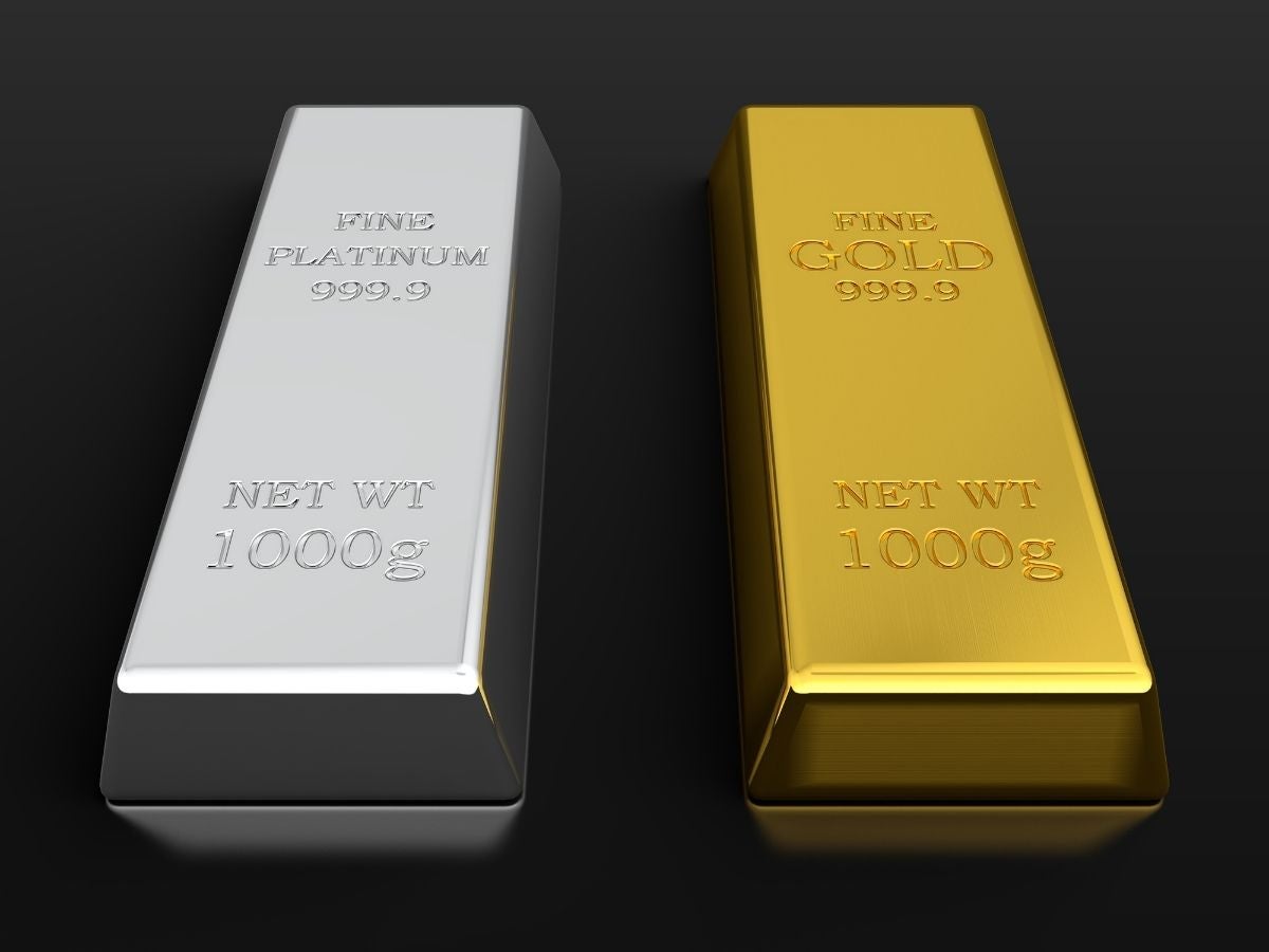 Cómo invertir en oro y plata en México sin ser experto en 2026