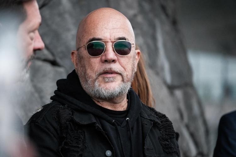 « J’ai arrêté de venir » : pourquoi Pascal Obispo ne veut plus aller ...