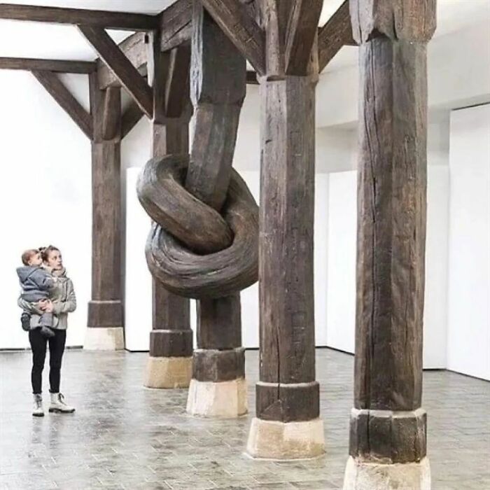 30 Woodworkers Who Carved Their Way Into Our Hearts With Their Masterpieces (New Pics)