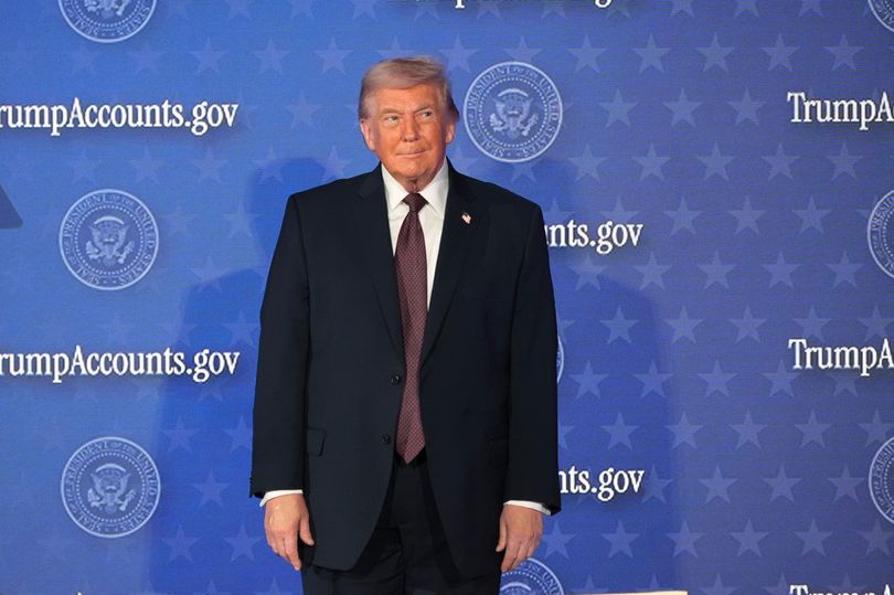 Trump admits 'I don't know what the hell you're doing' in bizarre ...