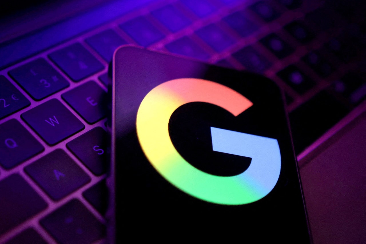 Google to pay $135 million to settle lawsuit over handling of cellular data