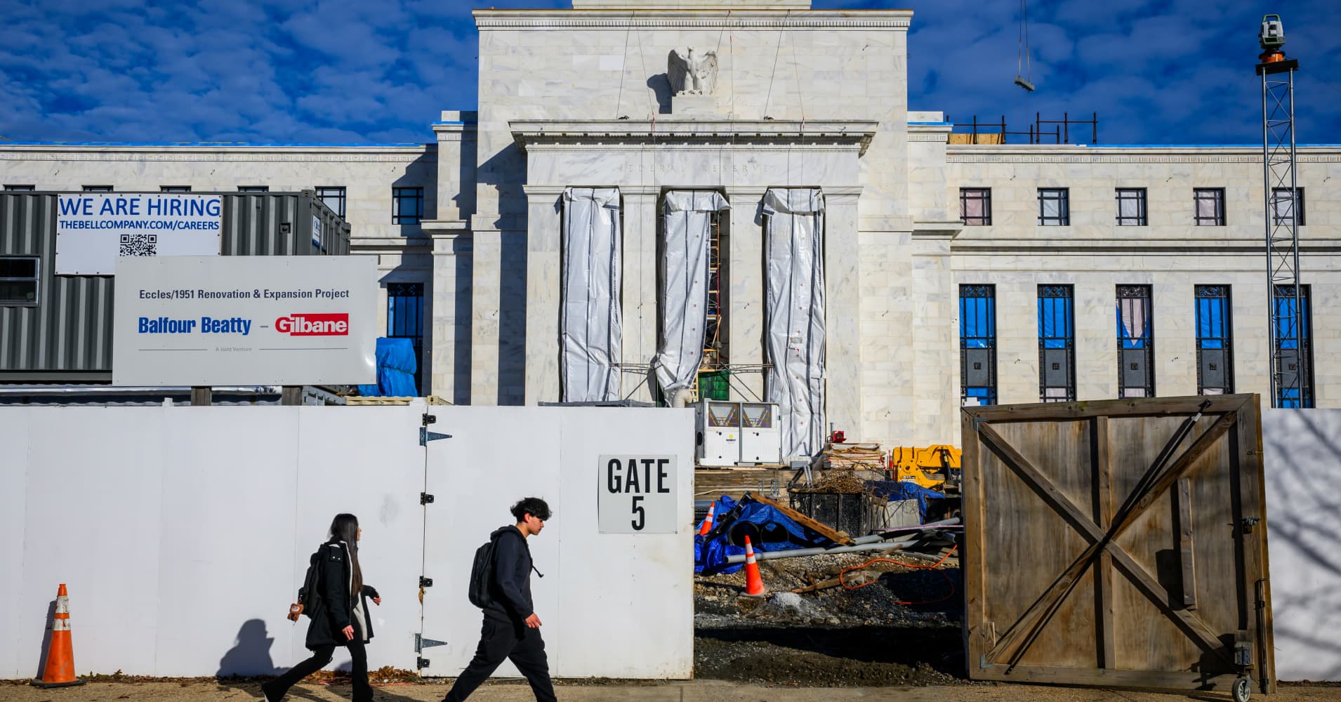 Fed holds interest rates steady: What that means for mortgages, credit ...