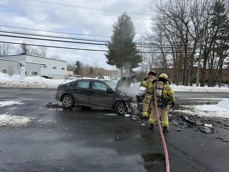Car catches fire after crash with tractor trailer in South Windsor ...