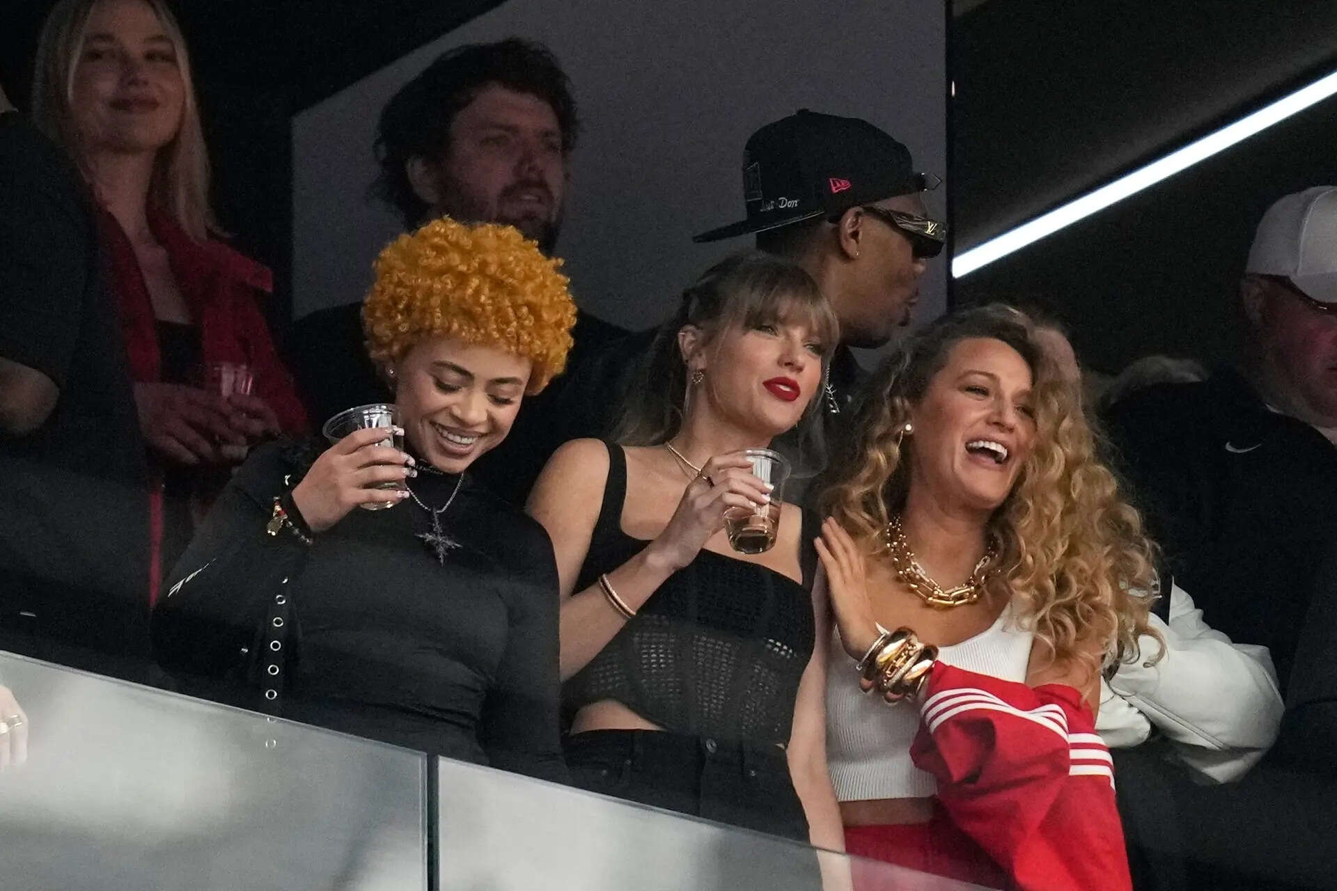 Taylor Swift's private texts leaked How does she really feel about