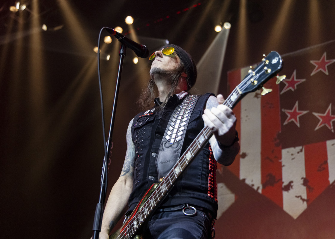 '90s rocker announces solo album 35 years after No. 1 hit with ...