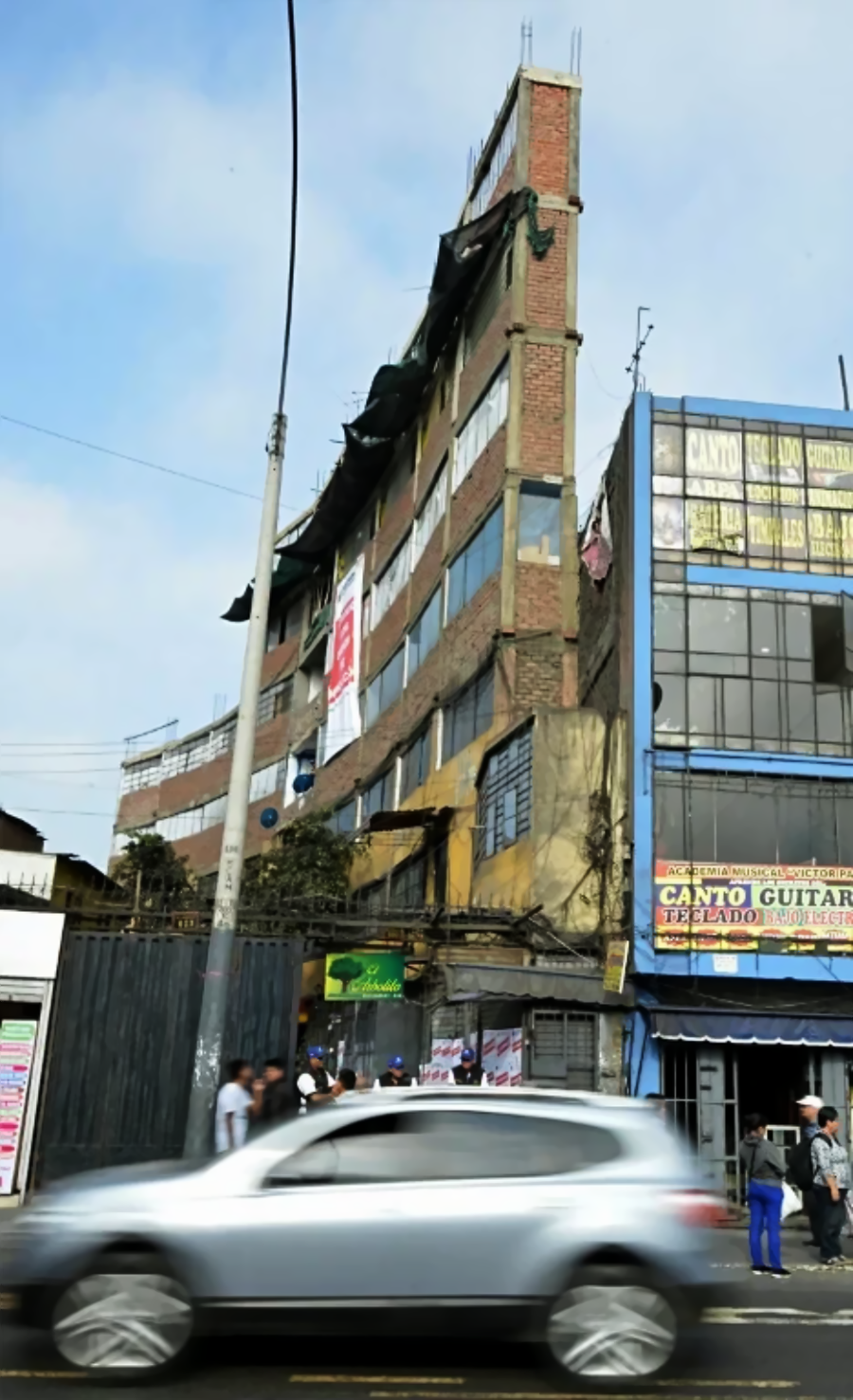 20 architecture fails that make you wonder how the building is still ...