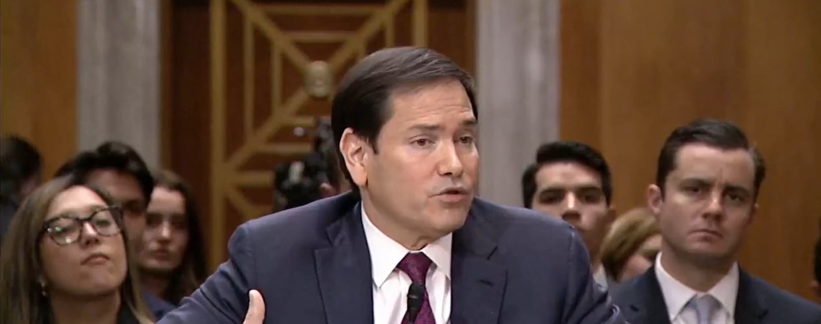 Marco Rubio, Tammy Duckworth get in shouting match during heated exchange
