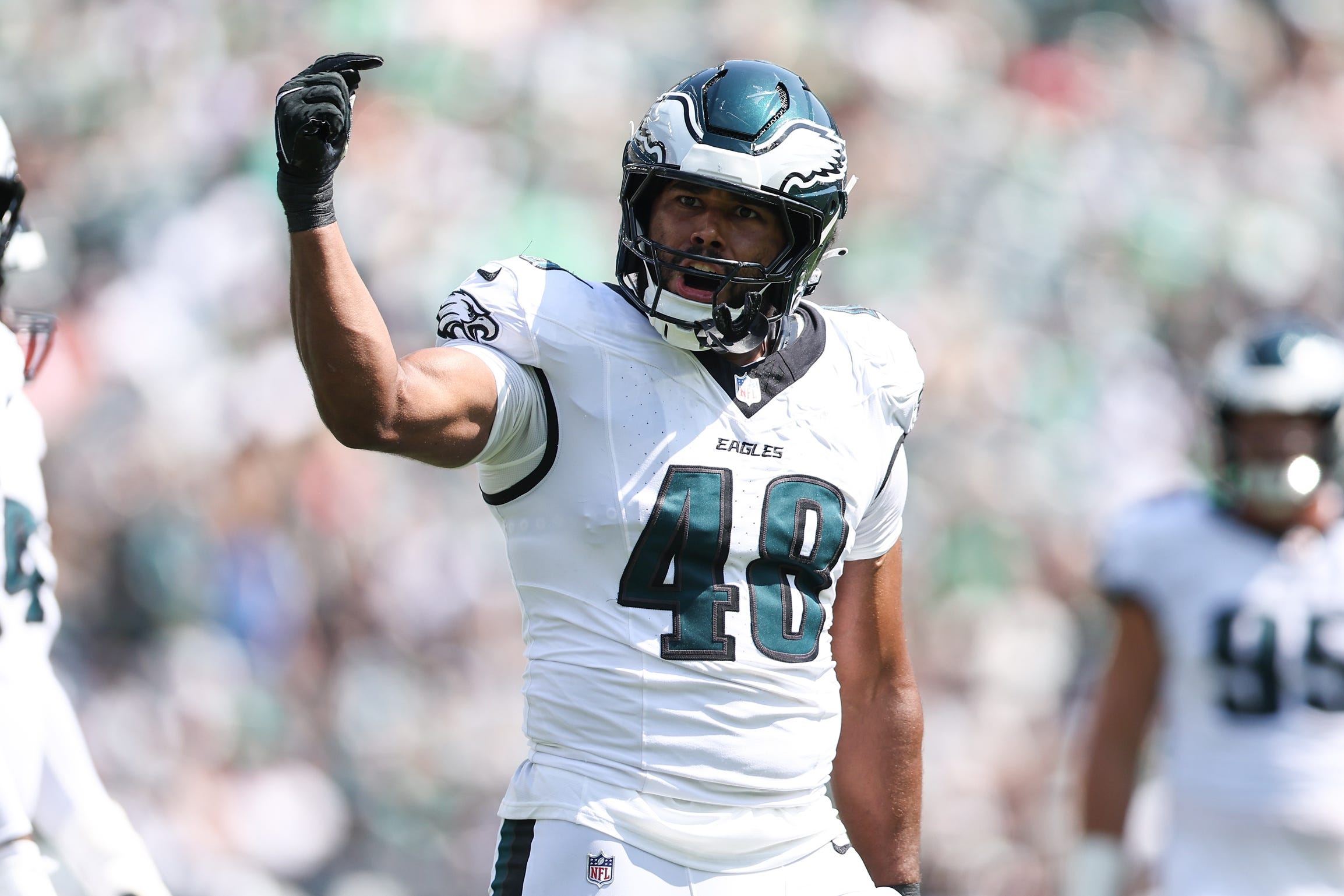 Former Eagles linebacker signs to Patriots practice squad ahead of ...