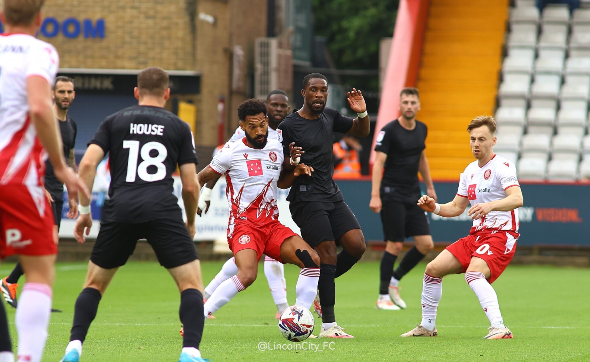 Stevenage fend off Championship competitor for non-league defender