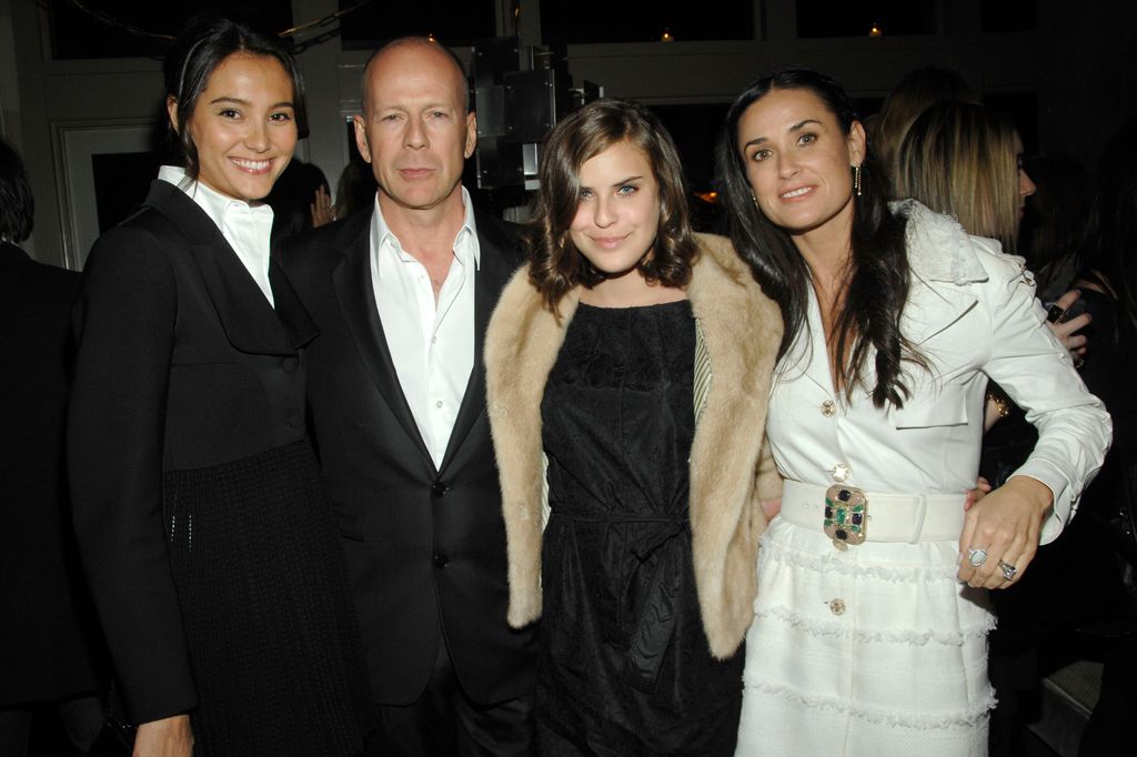 Emma Heming, Bruce Willis, Tallulah Willis y Demi Moore en 2008 en Nueva York