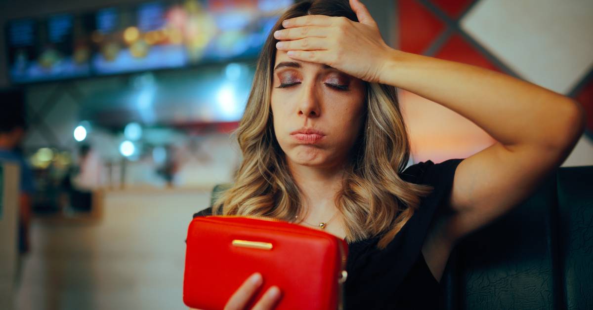 15 times when you can skip tipping (don't be tricked by #8)