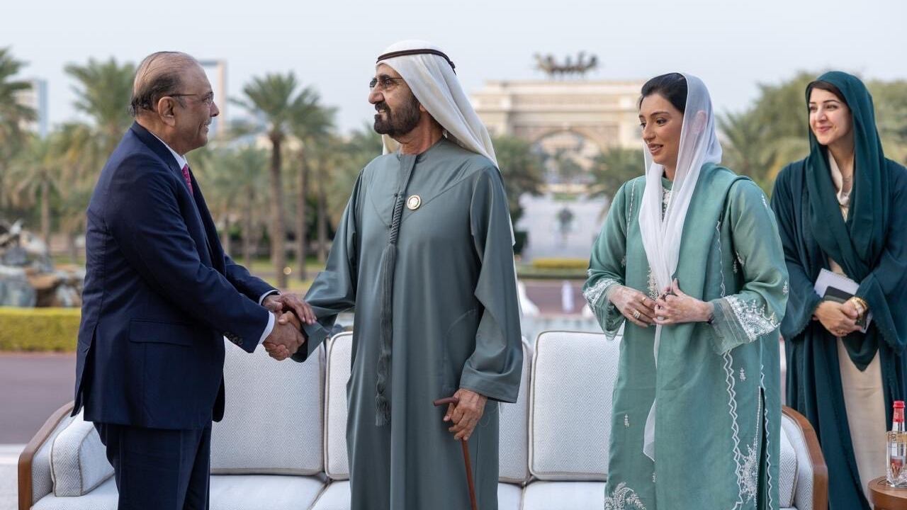 Sheikh Mohammed bin Rashid meets president of Pakistan in Dubai
