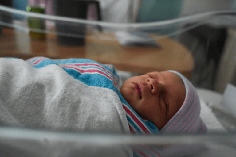 Baby born at Nashville hospital following winter rescue