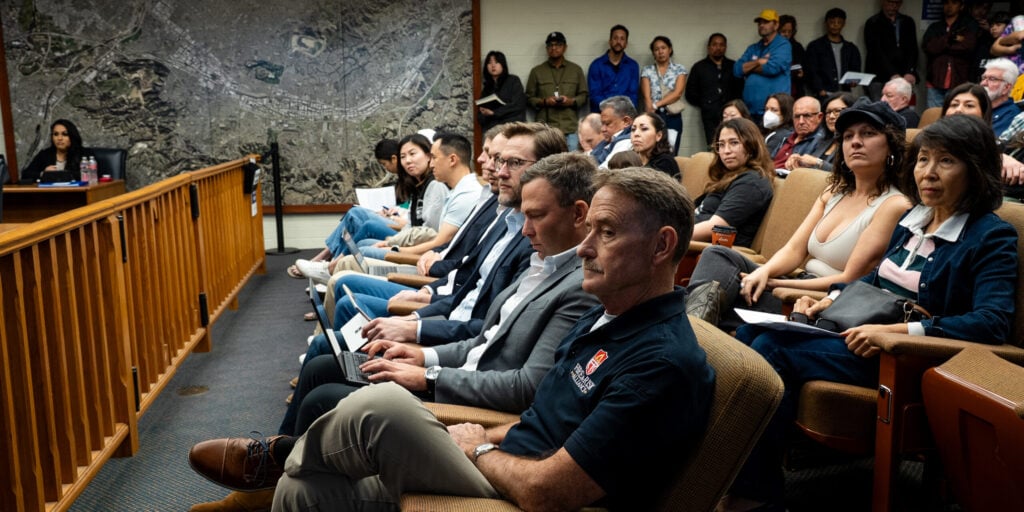 LA residents protest new battery storage facility, fearing fire risk ...