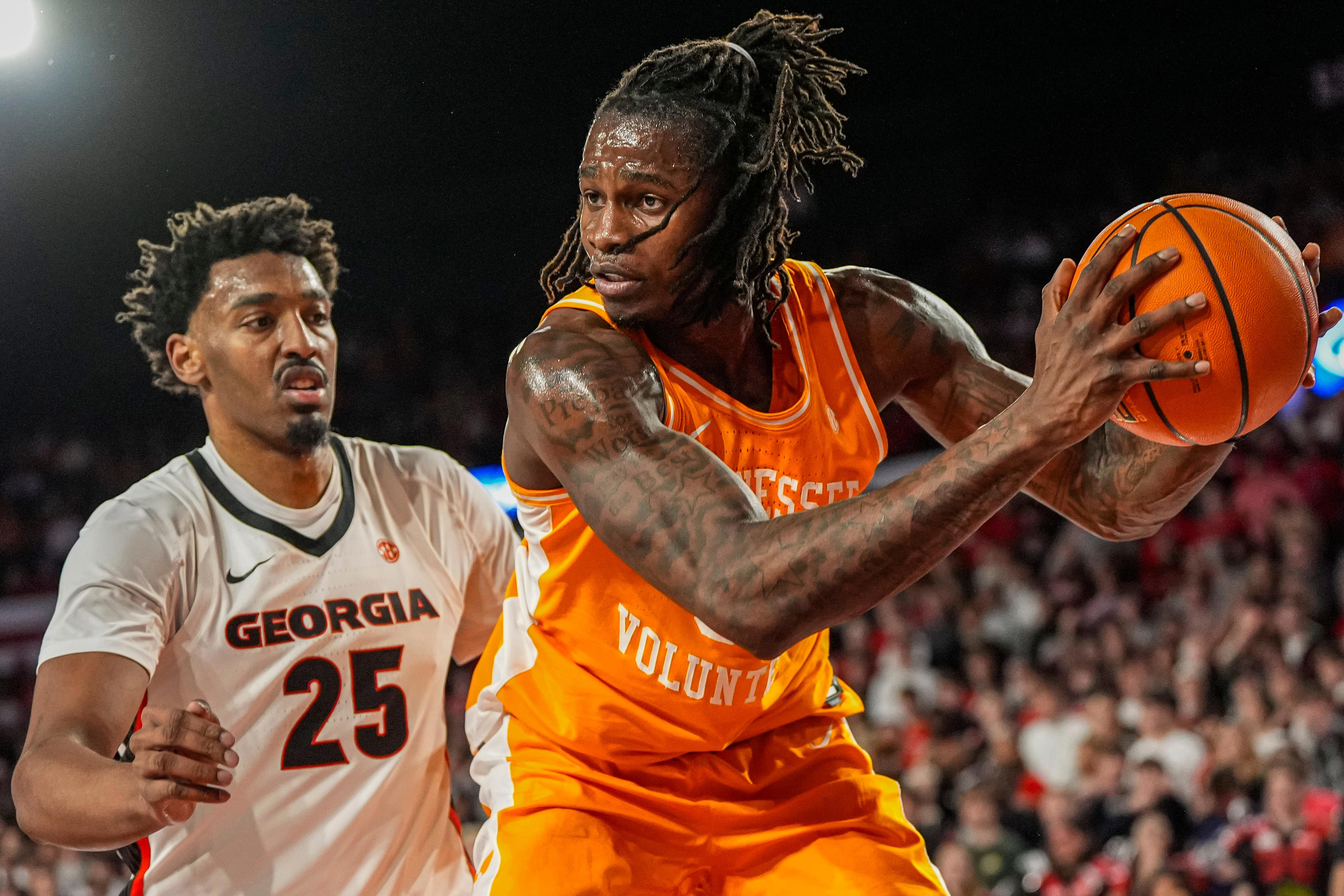 Tennessee basketball's Felix Okpara injury update: Ruled out vs Auburn