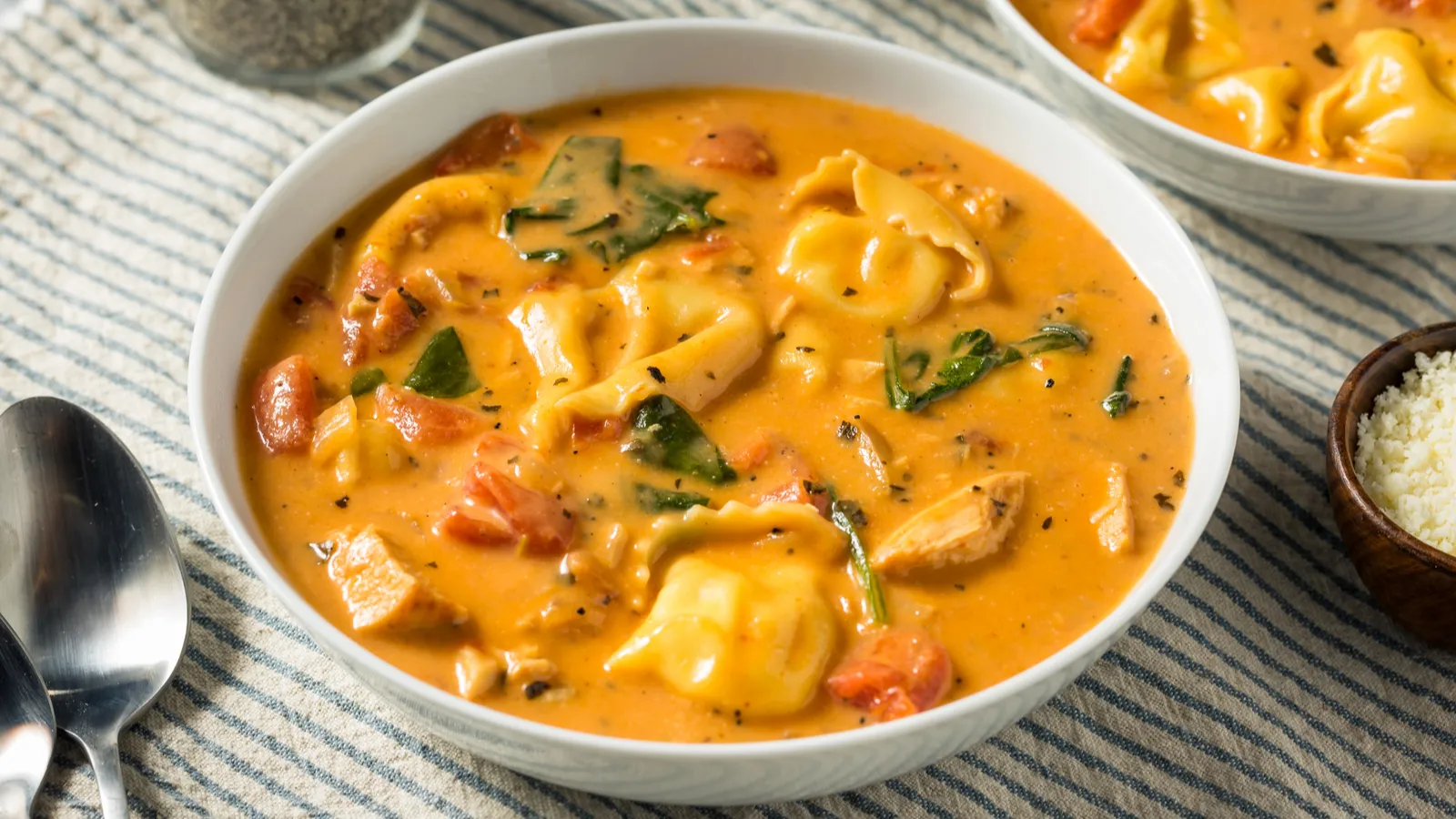 Cold nights call for Ree Drummond’s rich and creamy ravioli soup